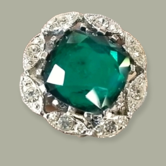 Hand Cradted Repurposed Vintage Rhinestone Adjustable Silver Tone Band Ring - Picture 5 of 16